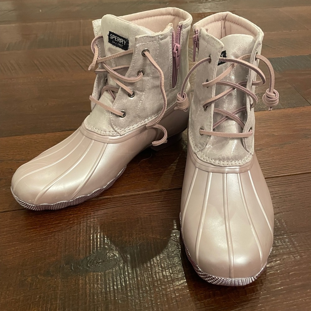 Still avail - Sperry Girl’s Saltwater Sparkle Duck Boots, lilac shimmer. Size 6M